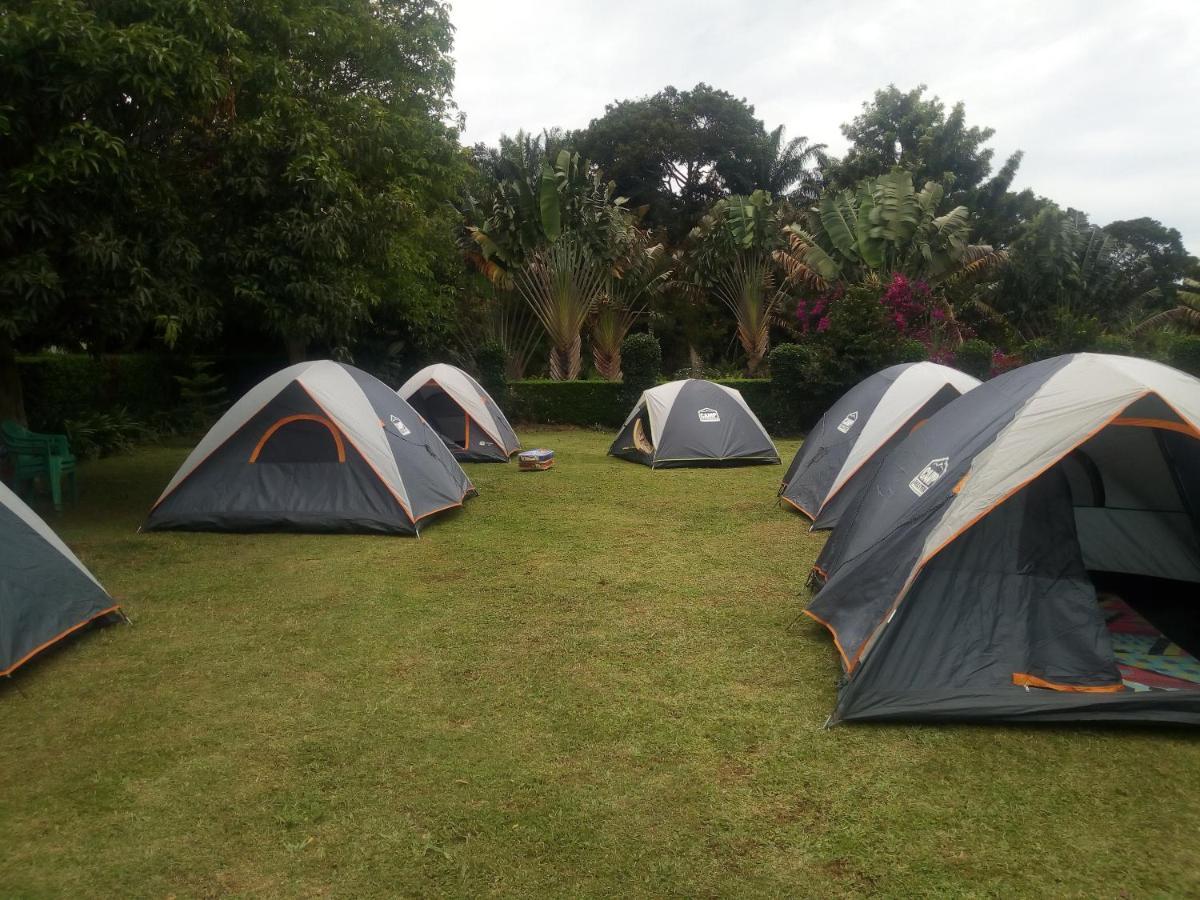Hotel Philo Leisure Gardens Kalangala Esterno foto